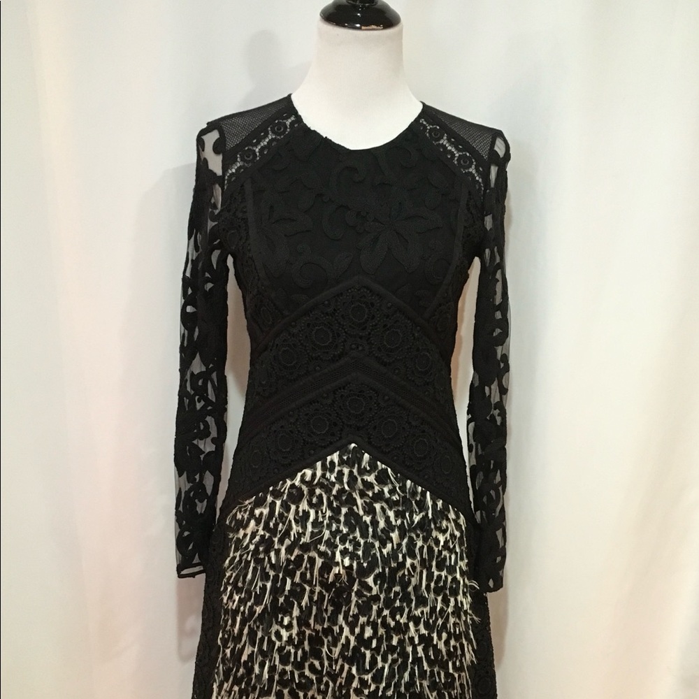 Burberry Prorsum Floral Embroidered Lace Fil Coupé Dress, Size US 6